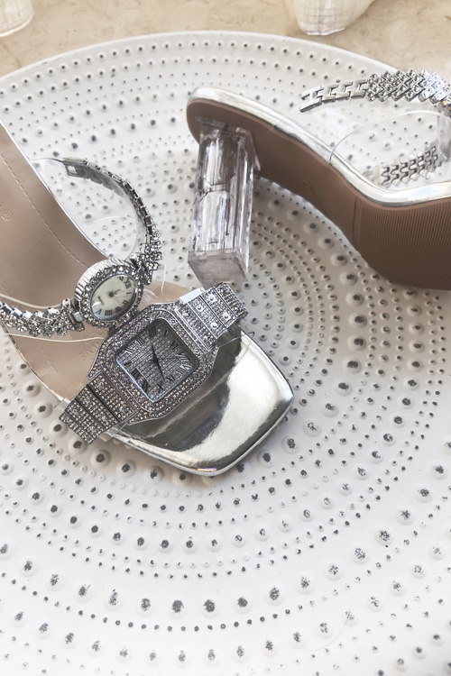 Design originale Orologio in c - Leather Watch Strap recensione e prezzo
